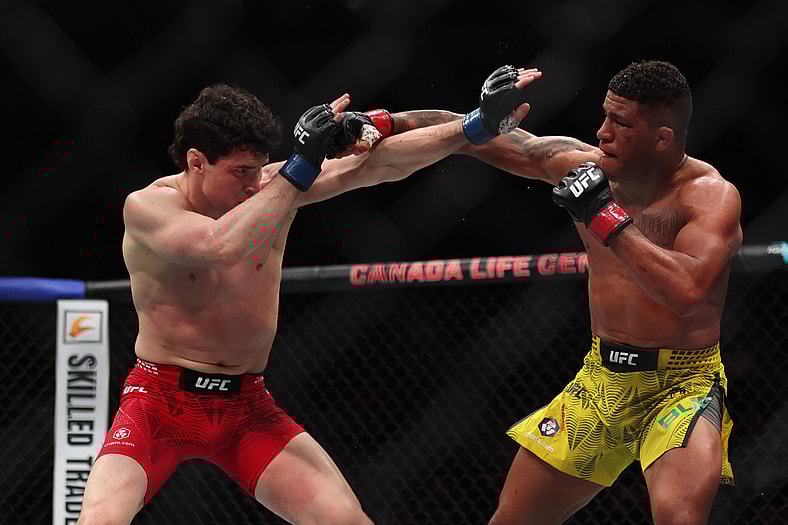 MMA: UFC Fight Night - Winnipeg Burns vs Malott