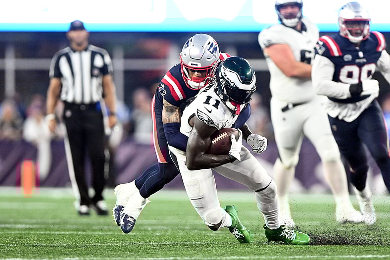 NFL: Philadelphia Eagles at New England Patriots