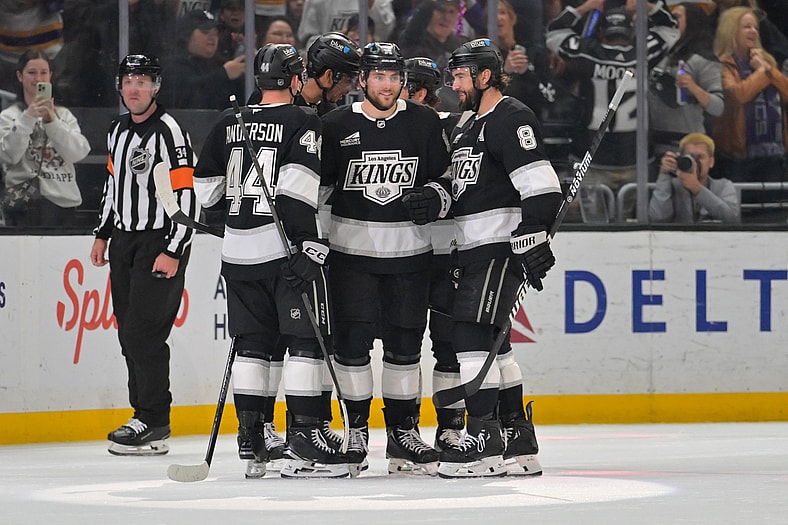 NHL: Vancouver Canucks at Los Angeles Kings