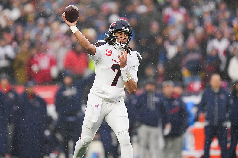 NFL: AFC Divisional Round-Houston Texans at New England Patriots