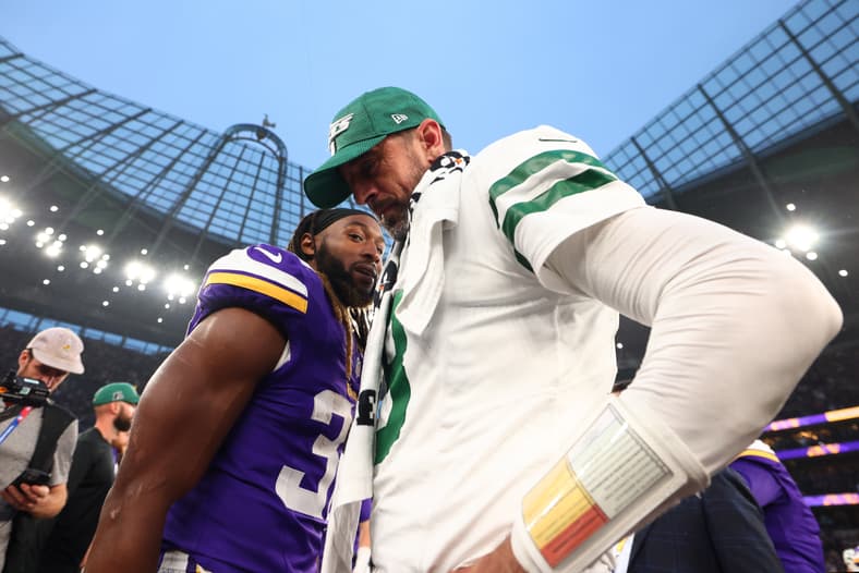 Minnesota Vikings, Aaron Rodgers