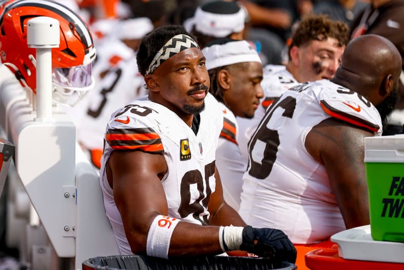 NFL: Cleveland Browns at Baltimore Ravens