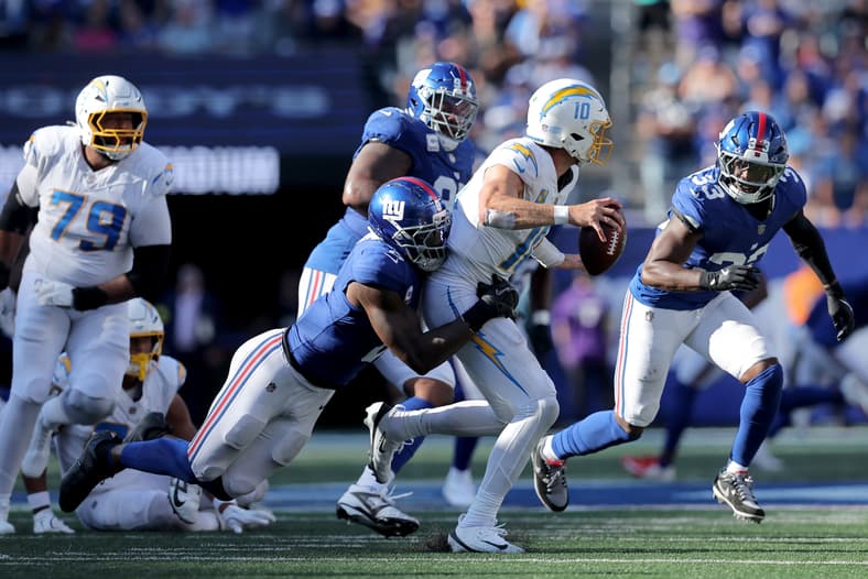 NFL: Los Angeles Chargers at New York Giants