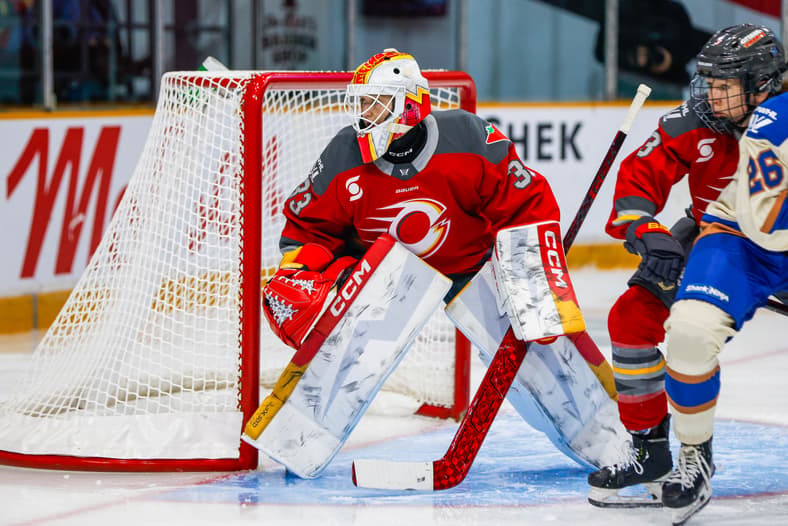 Ottawa Charge goalie Gwyneth Philips.