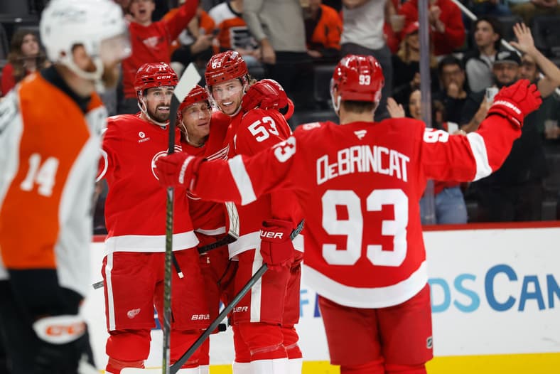 NHL: Philadelphia Flyers at Detroit Red Wings