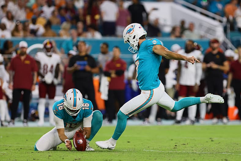 NFL: Washington Commanders at Miami Dolphins