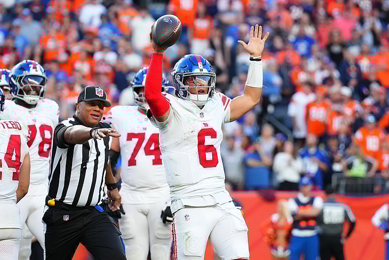 NFL: New York Giants at Denver Broncos