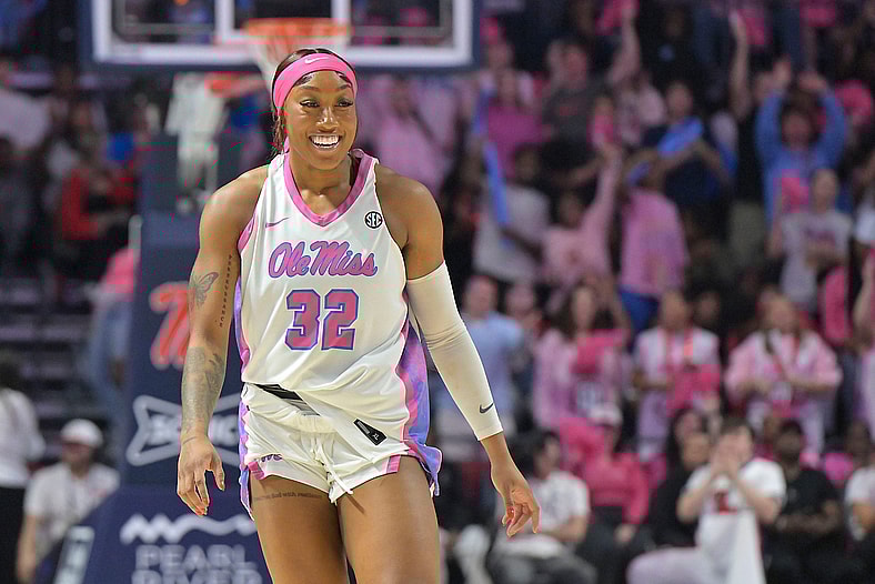 college basketball rankings