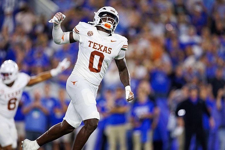 NCAA Football: Texas at Kentucky
