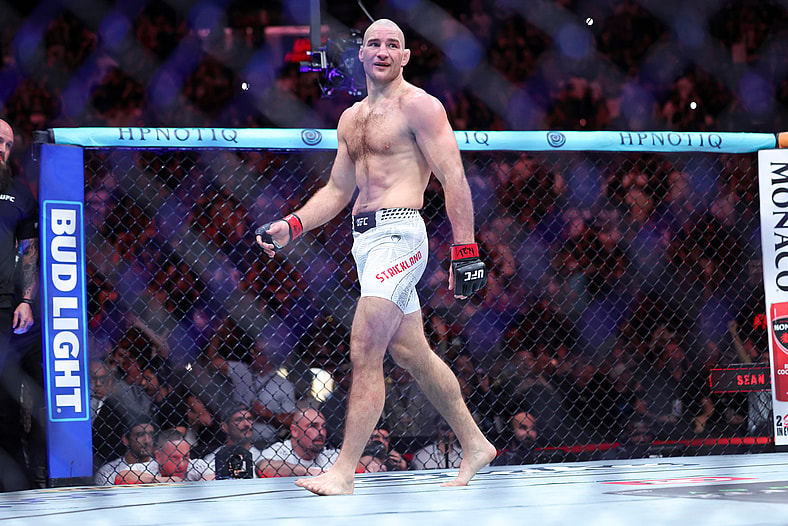 MMA: UFC Fight Night-Houston-Strickland vs Hernandez