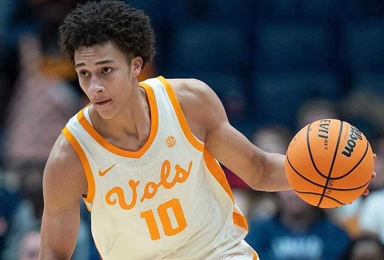 college basketball rankings