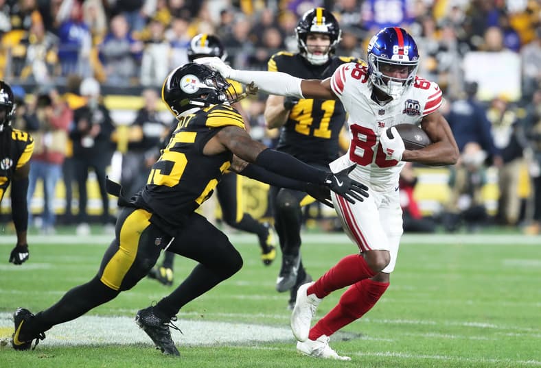 NFL: New York Giants at Pittsburgh Steelers
