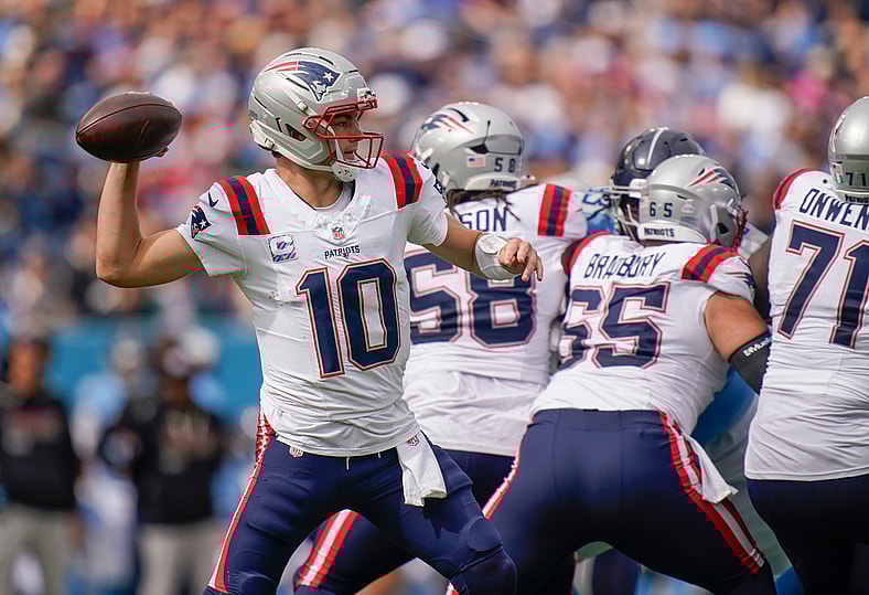 NFL: New England Patriots at Tennessee Titans