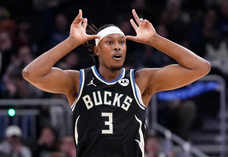 myles turner