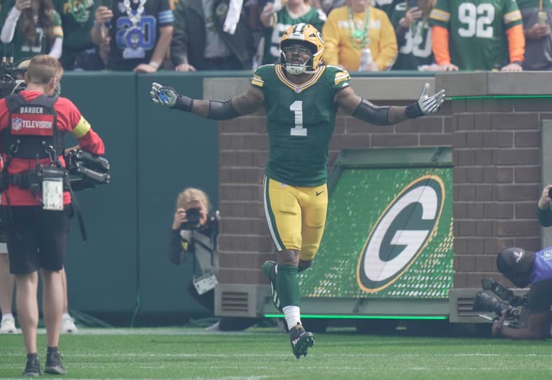 Highest paid NFL players