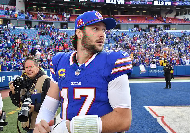 NFL: Miami Dolphins at Buffalo Bills