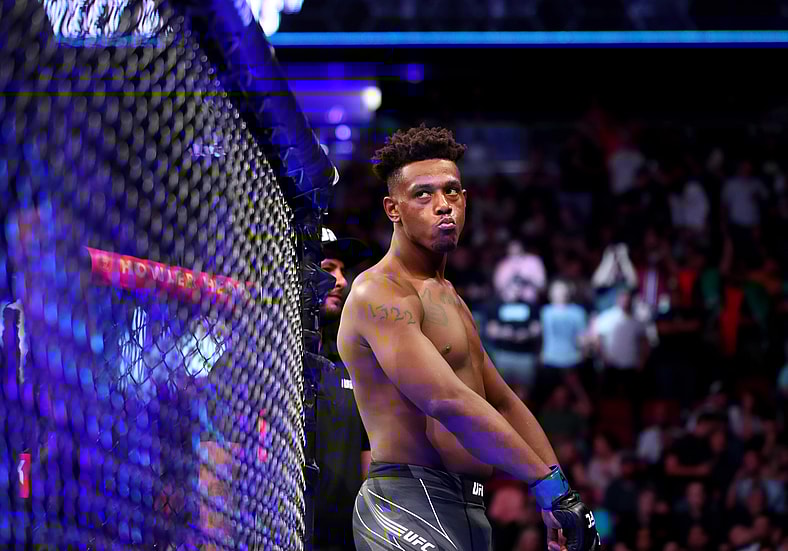 MMA: UFC 263-Craig vs Hill