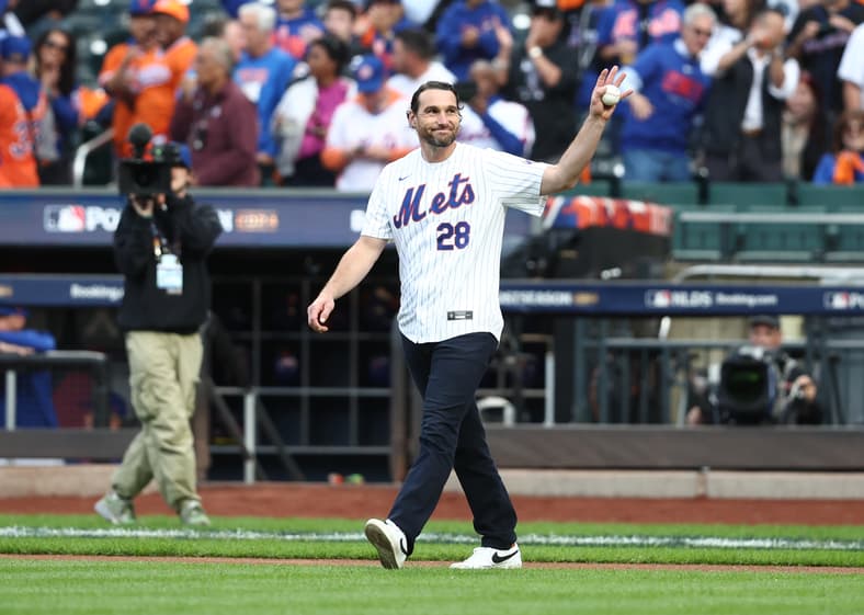 mlb