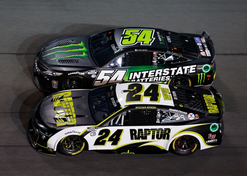 NASCAR: Bluegreen Vacations Duel 1 at DAYTONA
