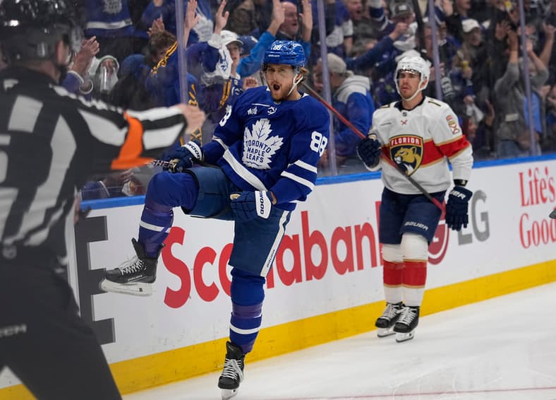 NHL: Stanley Cup Playoffs-Florida Panthers at Toronto Maple Leafs
