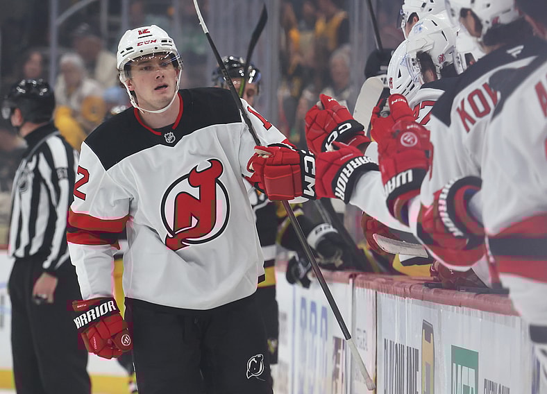 NHL: New Jersey Devils at Pittsburgh Penguins