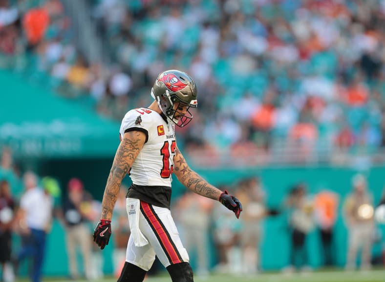 NFL: Tampa Bay Buccaneers at Miami Dolphins