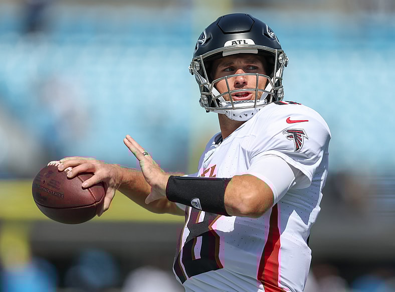 NFL: Atlanta Falcons at Carolina Panthers