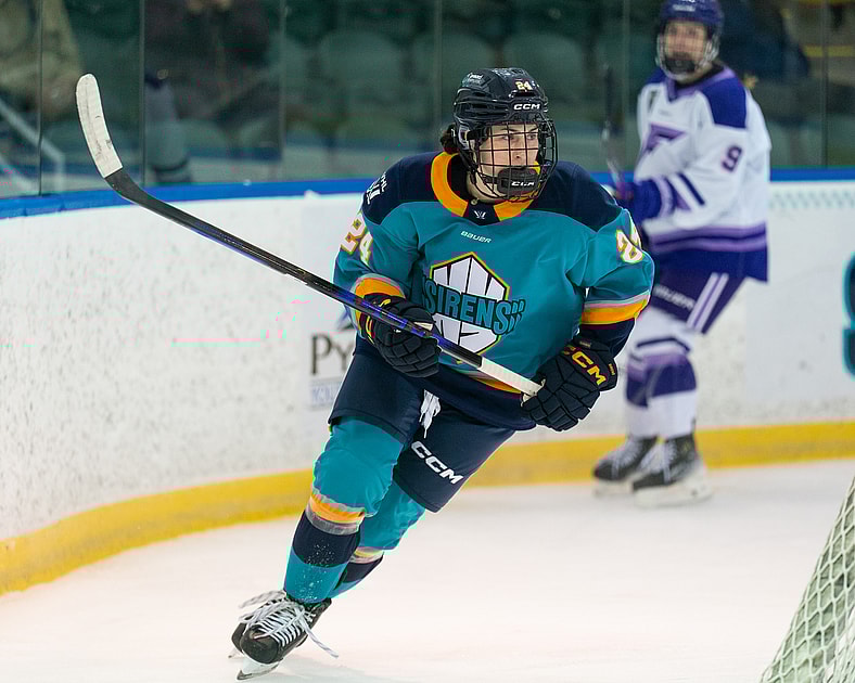 New York Sirens forward Anne Cherkowski.