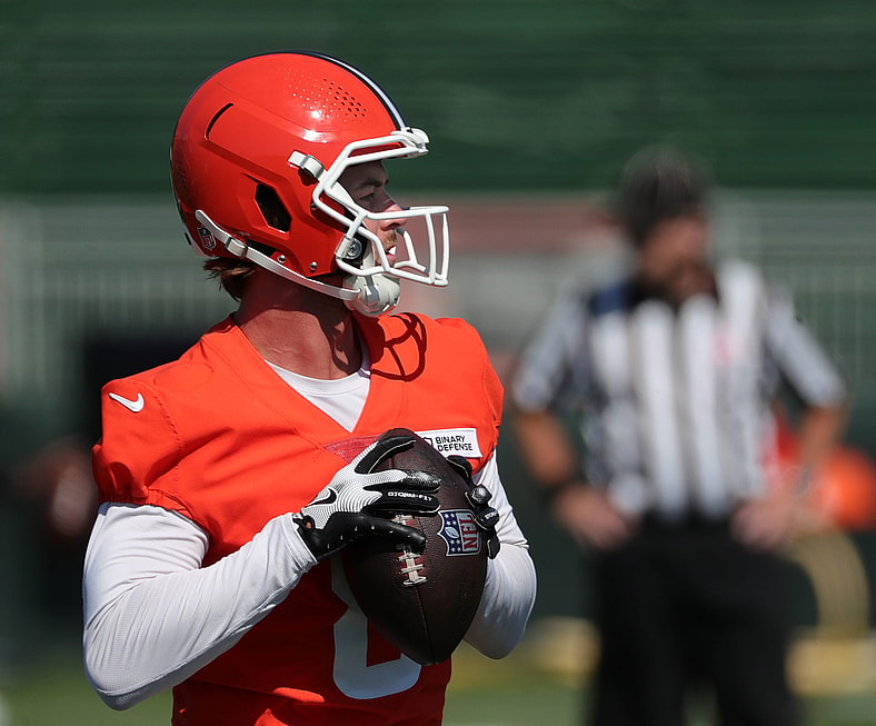 NFL trades, Kenny Pickett