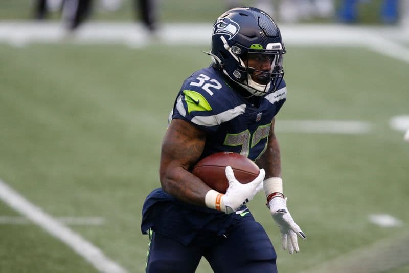 NFL free agents: Chris Carson