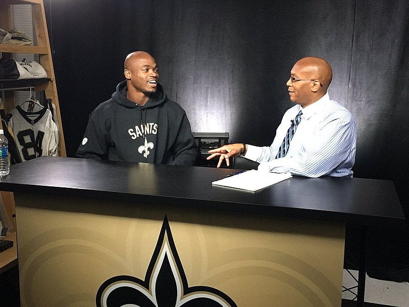New Orleans Saints running back Adrian Peterson