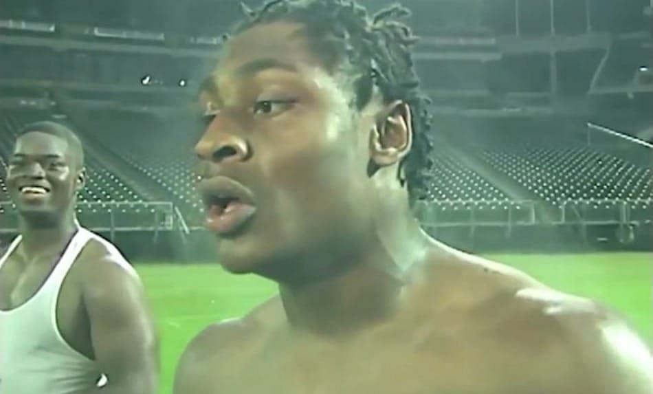 sizzler marshawn-lynch-sizzler (1)