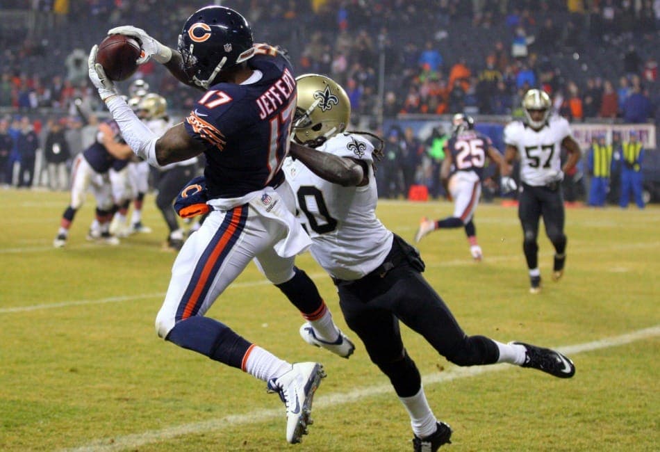 USA Today Images — Bears receiver Alshon Jeffery catches a touchdown pass against the Saints