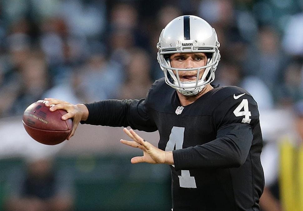 Raiders quarterback Derek Carr