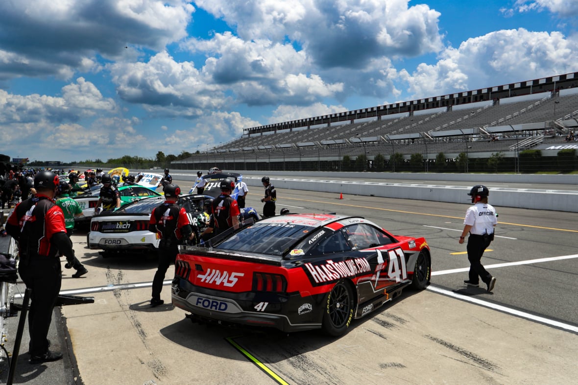 NASCAR: Cup Practice and Qualifying Great American Getaway 400