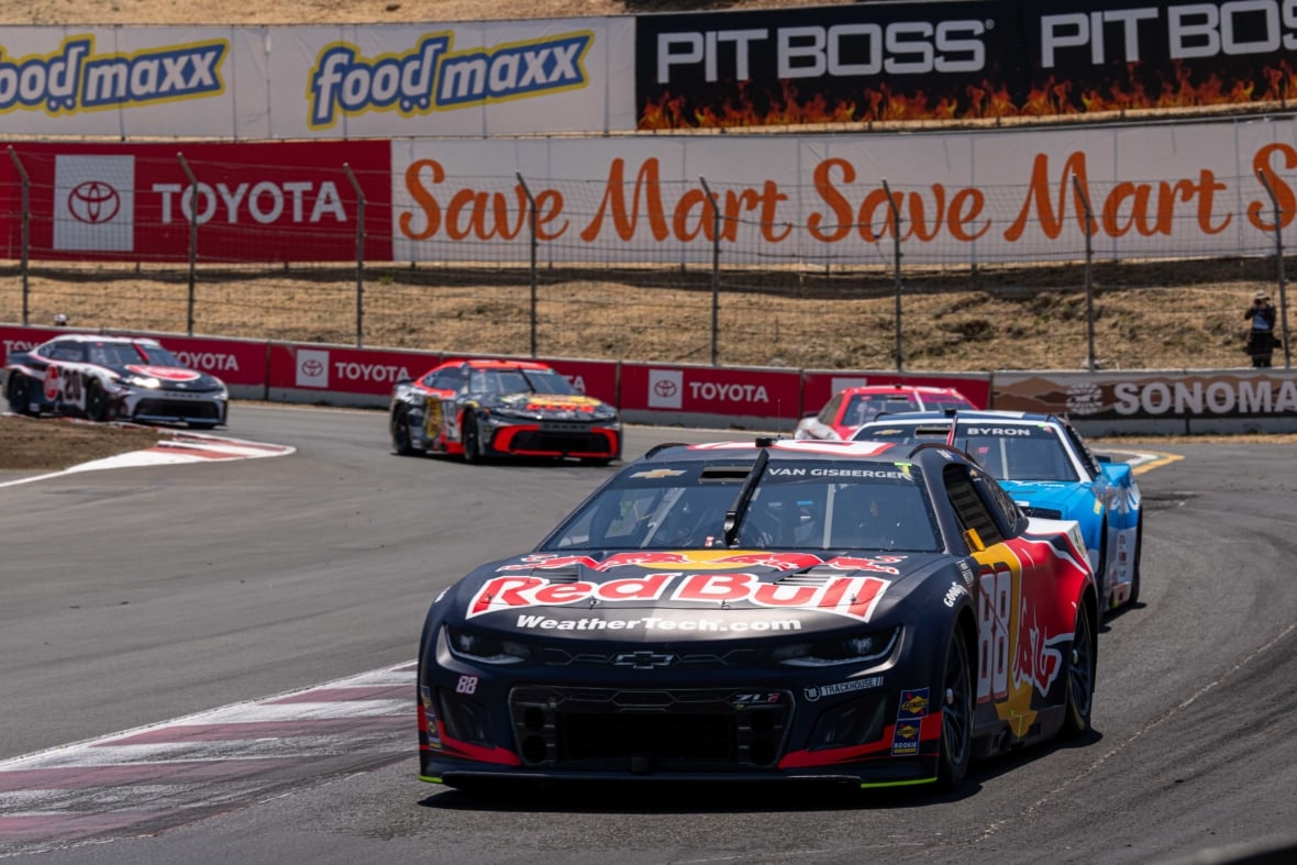 NASCAR Starting Lineup for Sunday, Sonoma Raceway, Toyota / Save Mart 350 Lineup